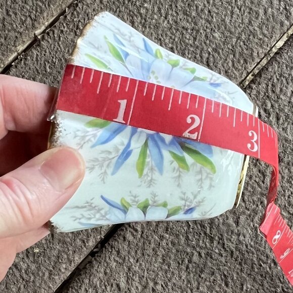 Vtg. Royal Stafford Bone China "Orchid" Teacup with Gold Trim, Made in England - Picture 7 of 9